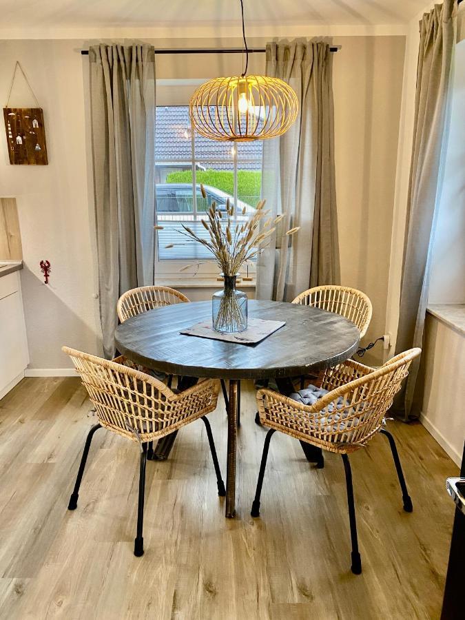 Nessmersiel, Renovierte Erdgeschosswohnung Mit Garten In Deichnaehe, Wallbox, Bettwaesche Inklusive Несмерзиль Экстерьер фото